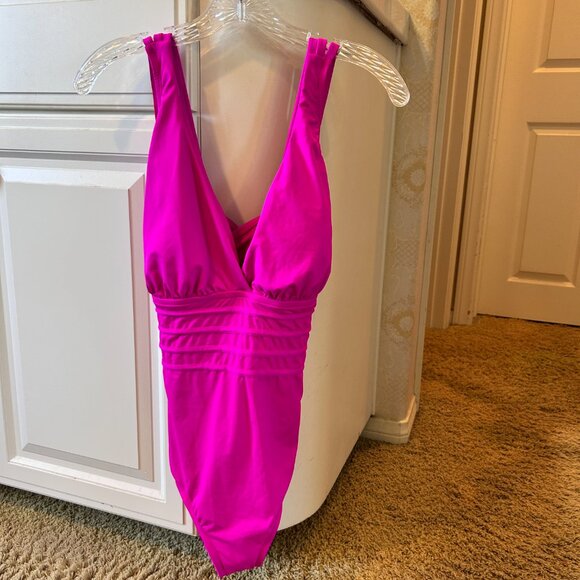 NWT La Blanca Women's Plus Island Goddess Mio One-Piece Swimsuit in Pink Sz 16W - Picture 2 of 6
